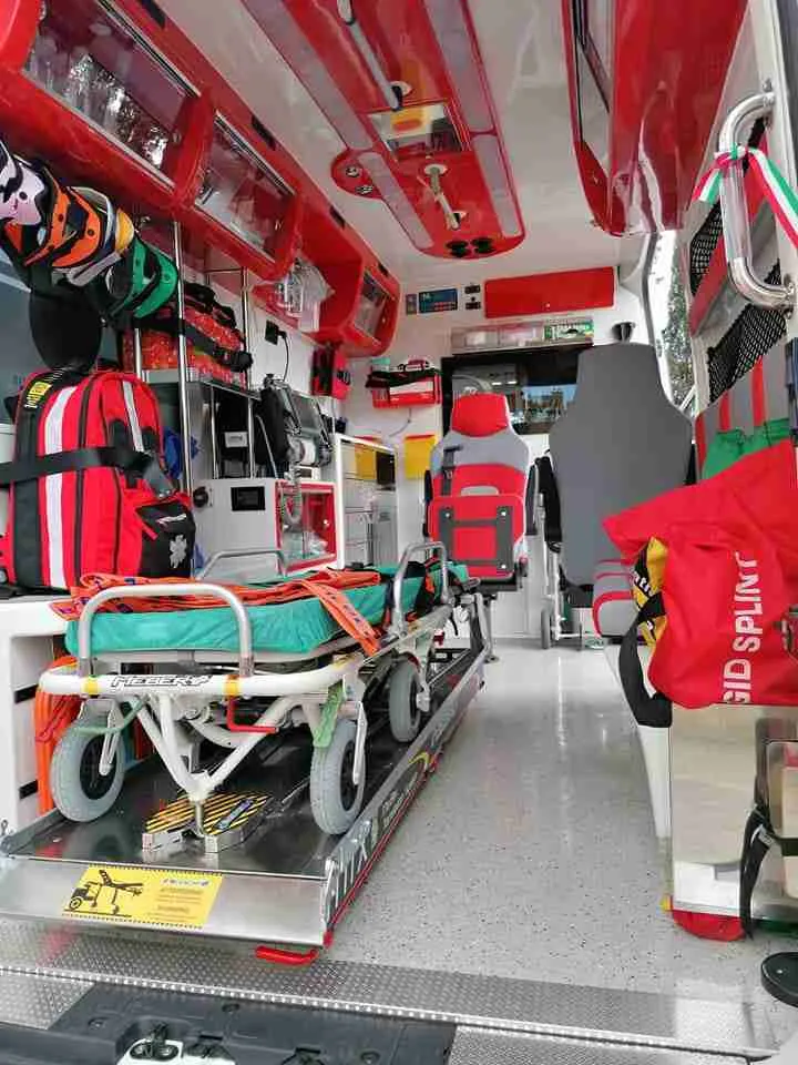 Trasporto sanitario - Croce Rossa Italiana - Comitato di Donoratico
